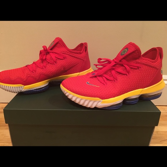 Nike Lebron XVI Low - Picture 1 of 6